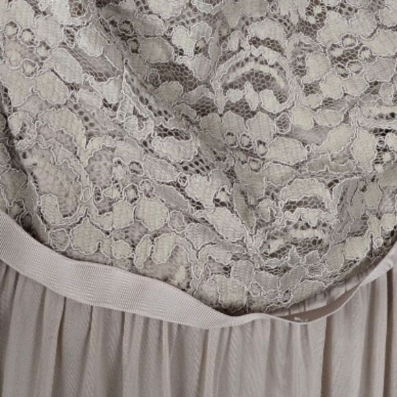 David's Bridal Short Lace Mesh Dress with Halter Neckline Biscotti Beige Size 16 - Picture 5 of 14